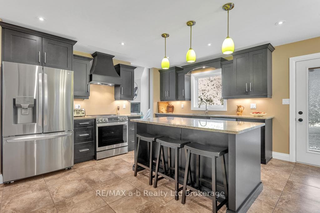 9442 Richmond Road photo 15