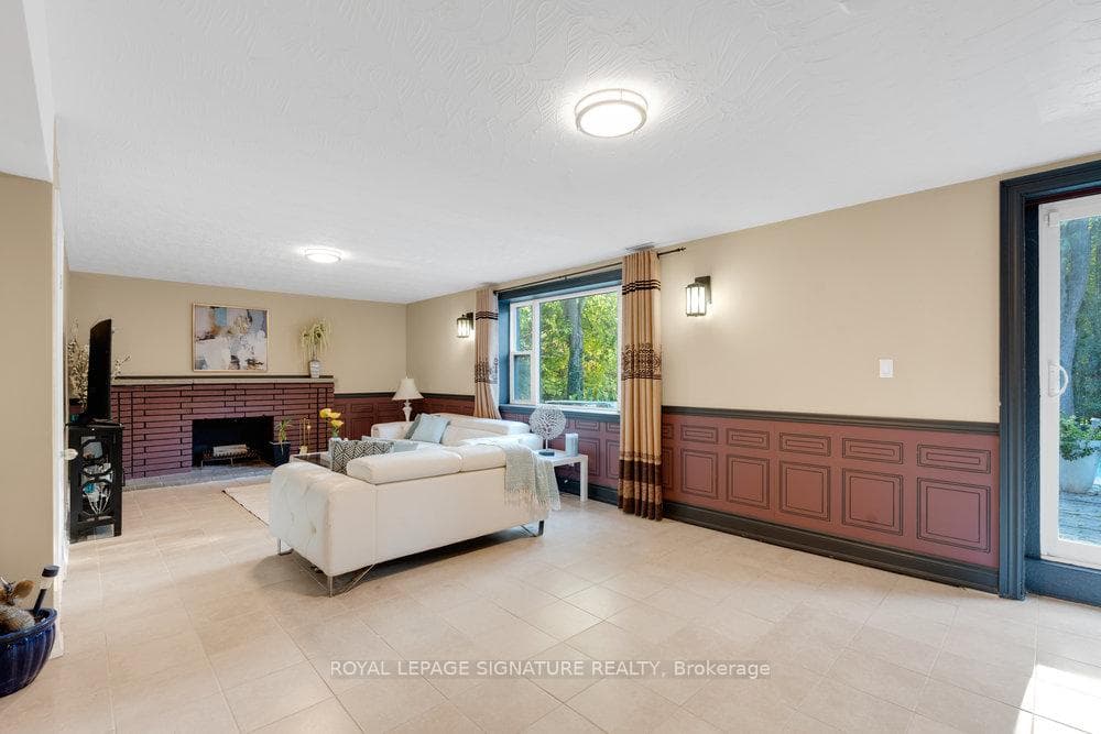 23 Burnview Crescent photo 23