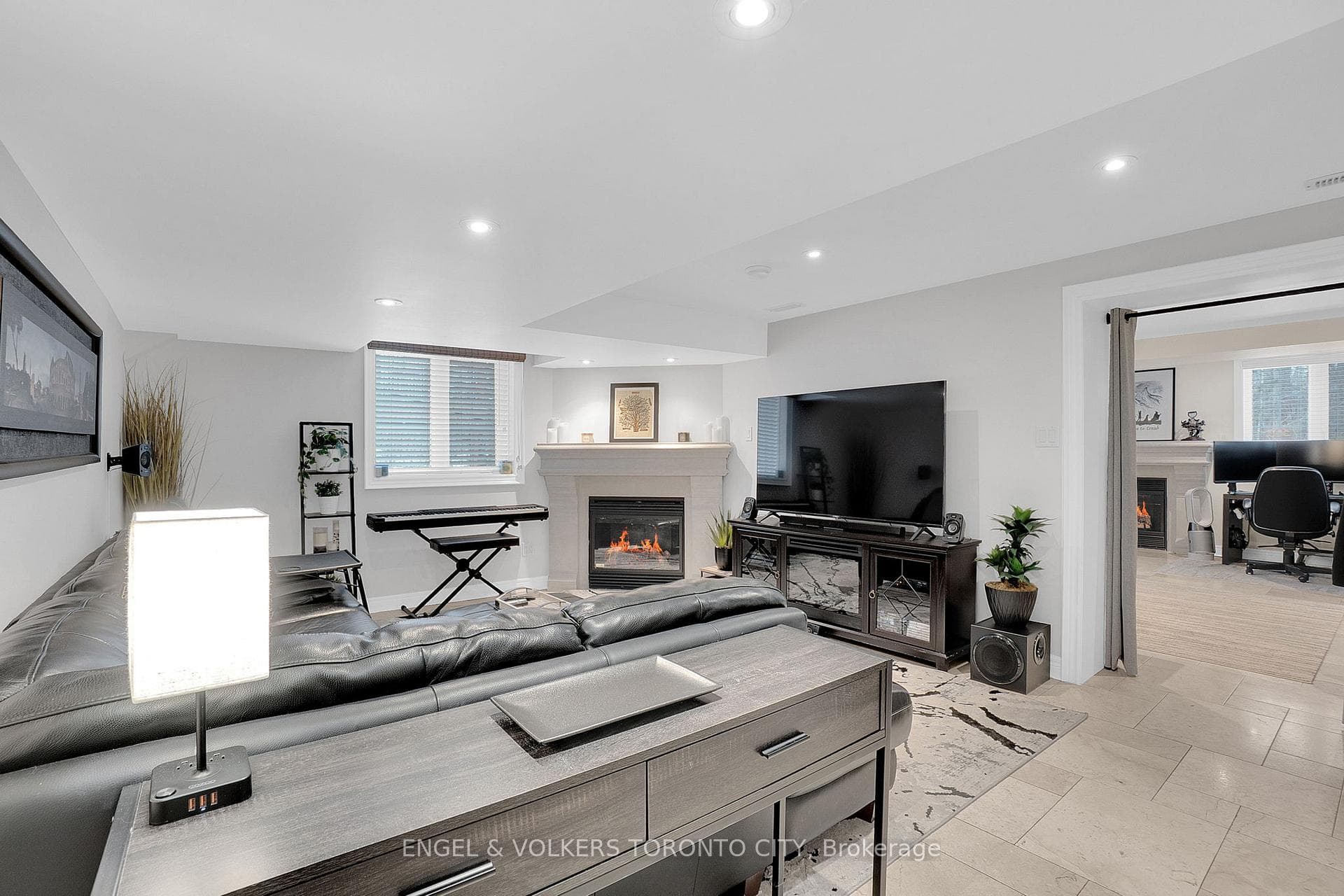 123 Salamander Court photo 33