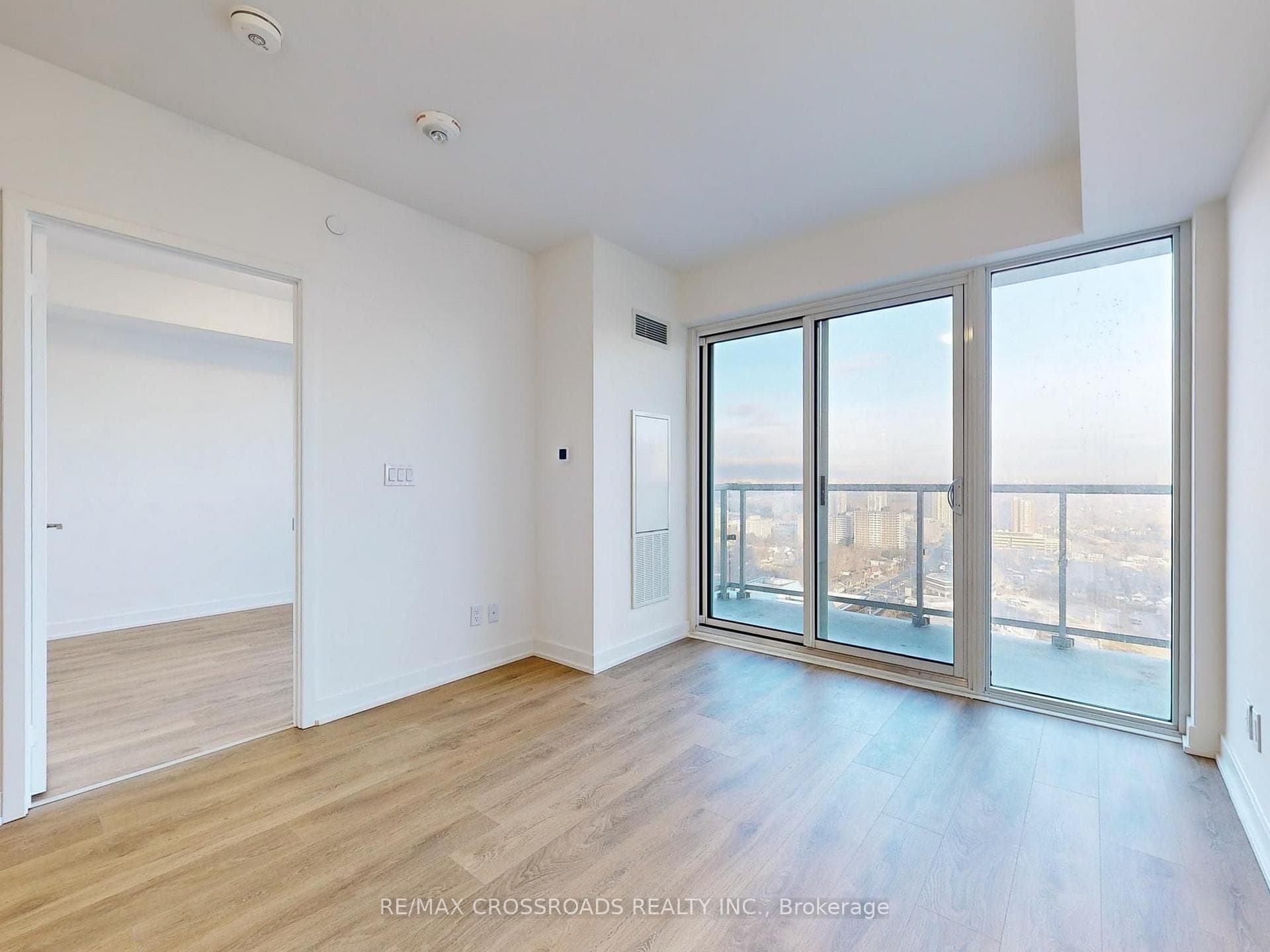 2033 Kennedy Road Unit 3303 photo 4