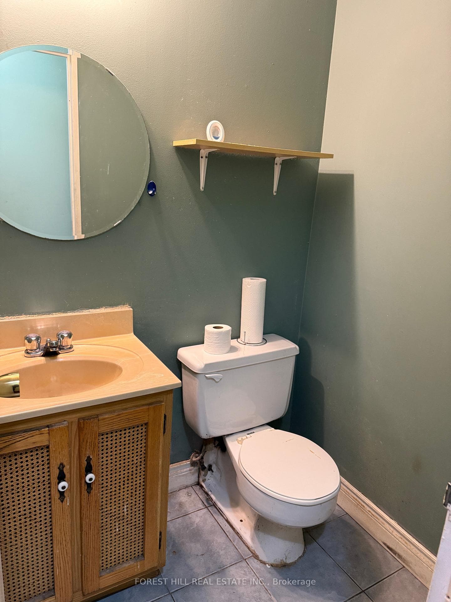 Powder Room