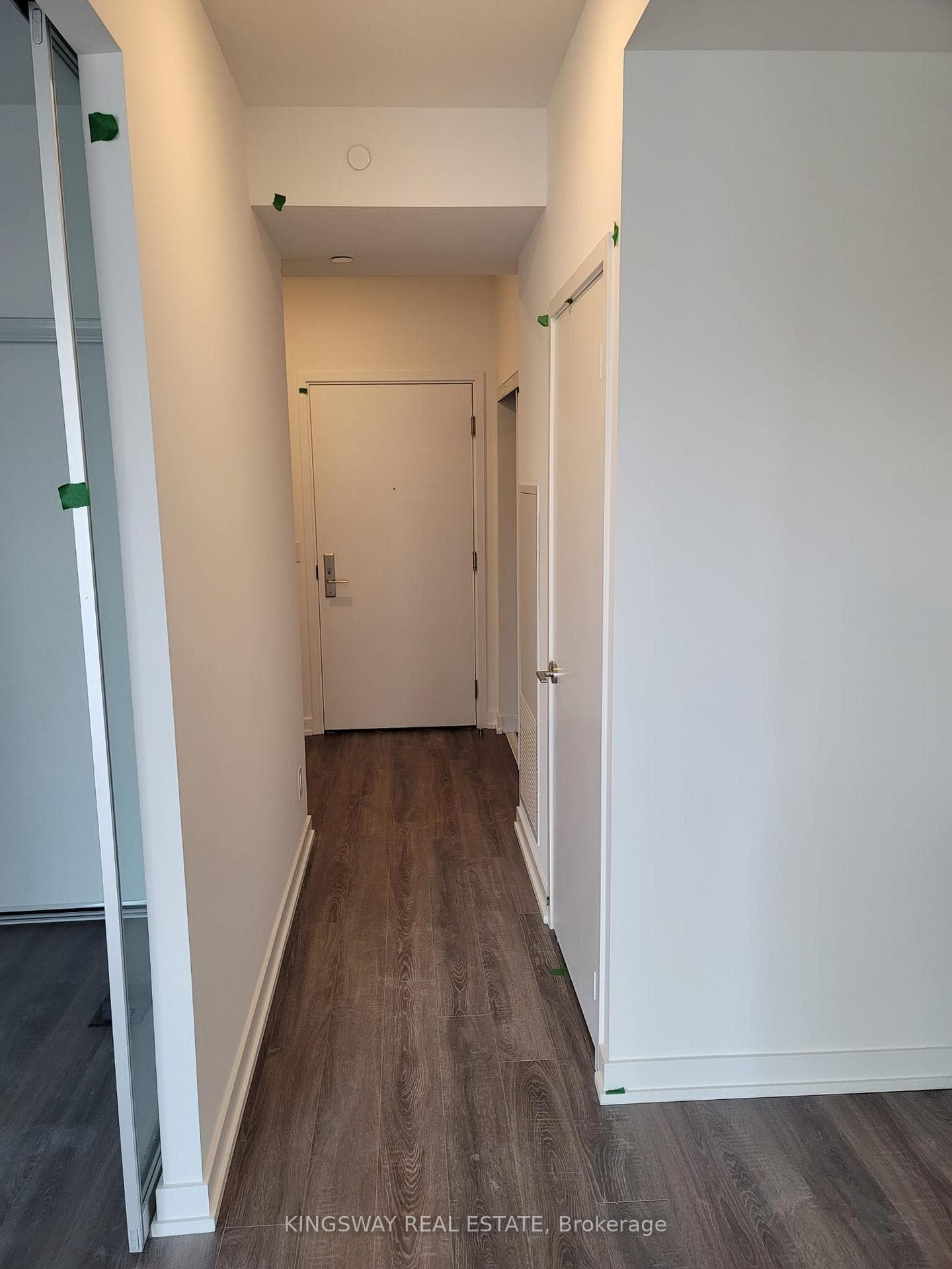 20 Edward Street Unit 923 photo 4