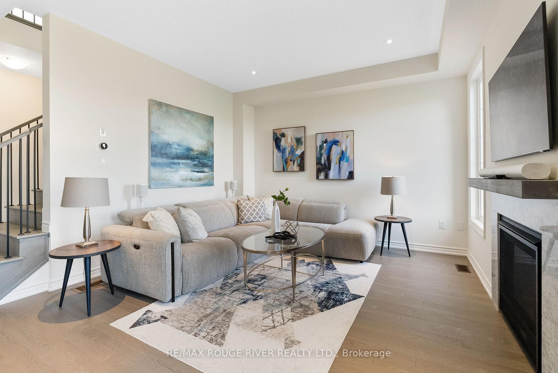 61 Maskell Crescent photo 3
