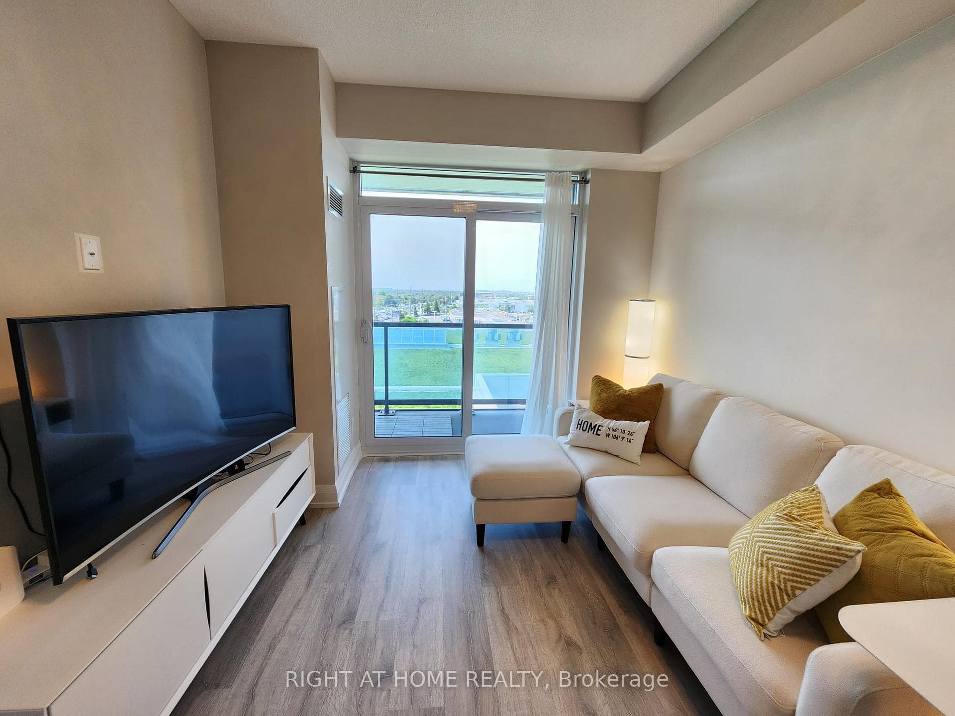 3700 Highway 7 Road Unit 510 photo 5