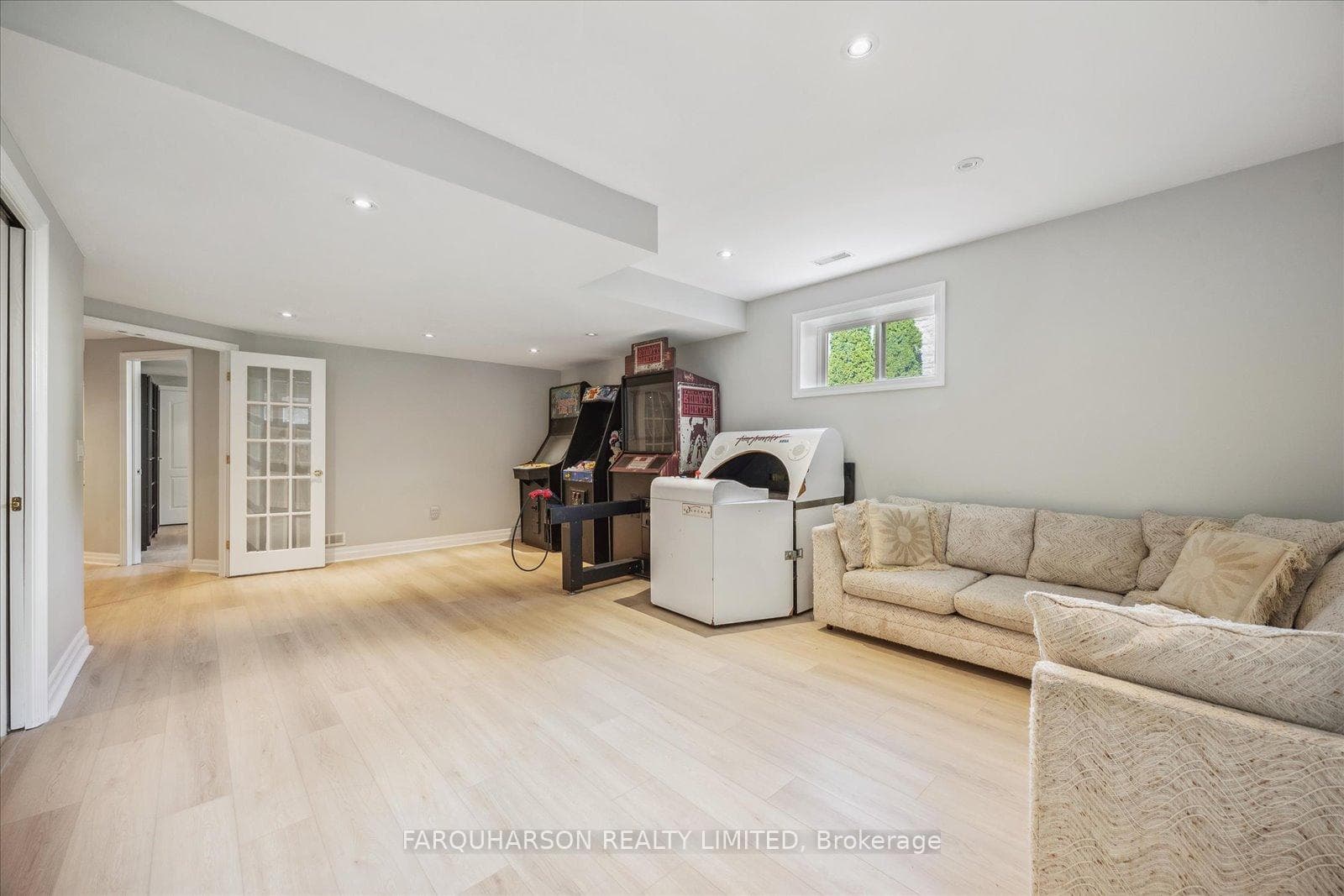 33 Cedar Ridge Road photo 28