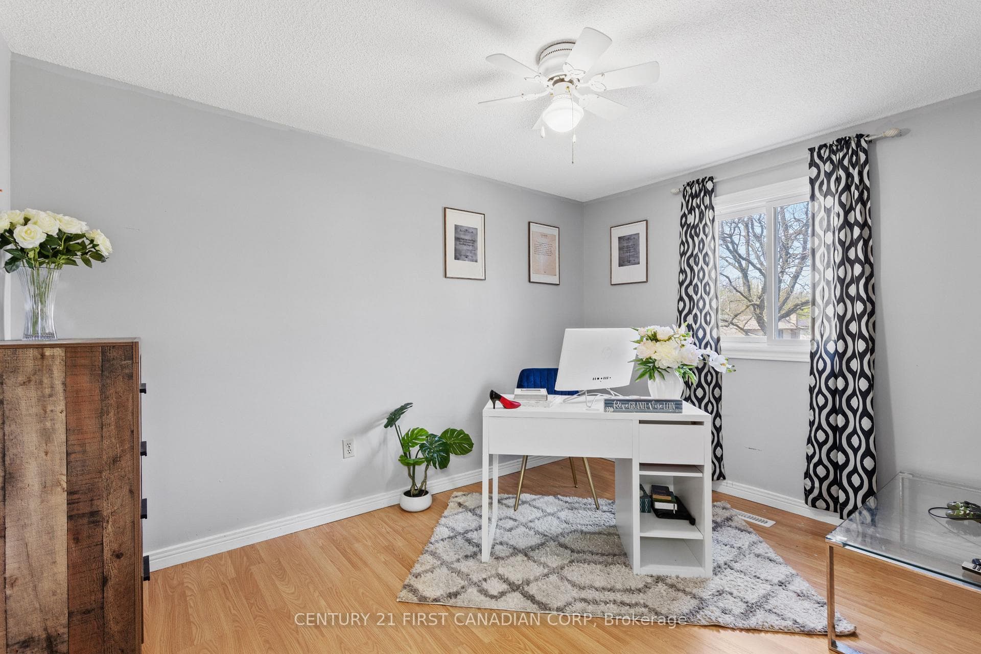 35 Chancton Crescent photo 21