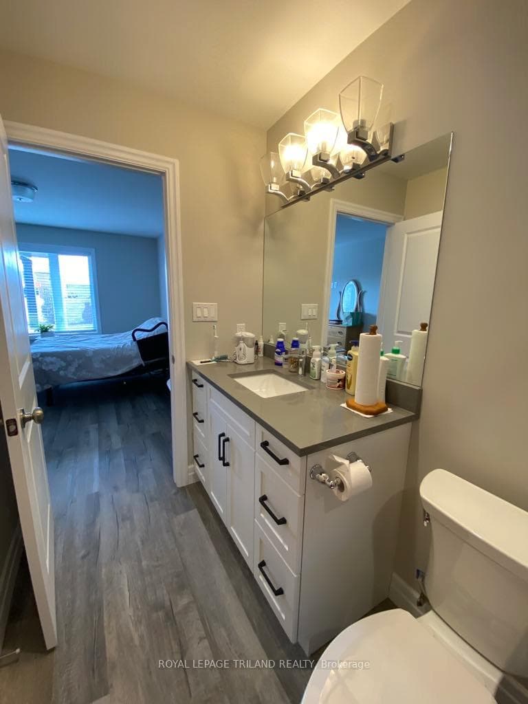111 Allen Street Unit 2 photo 11