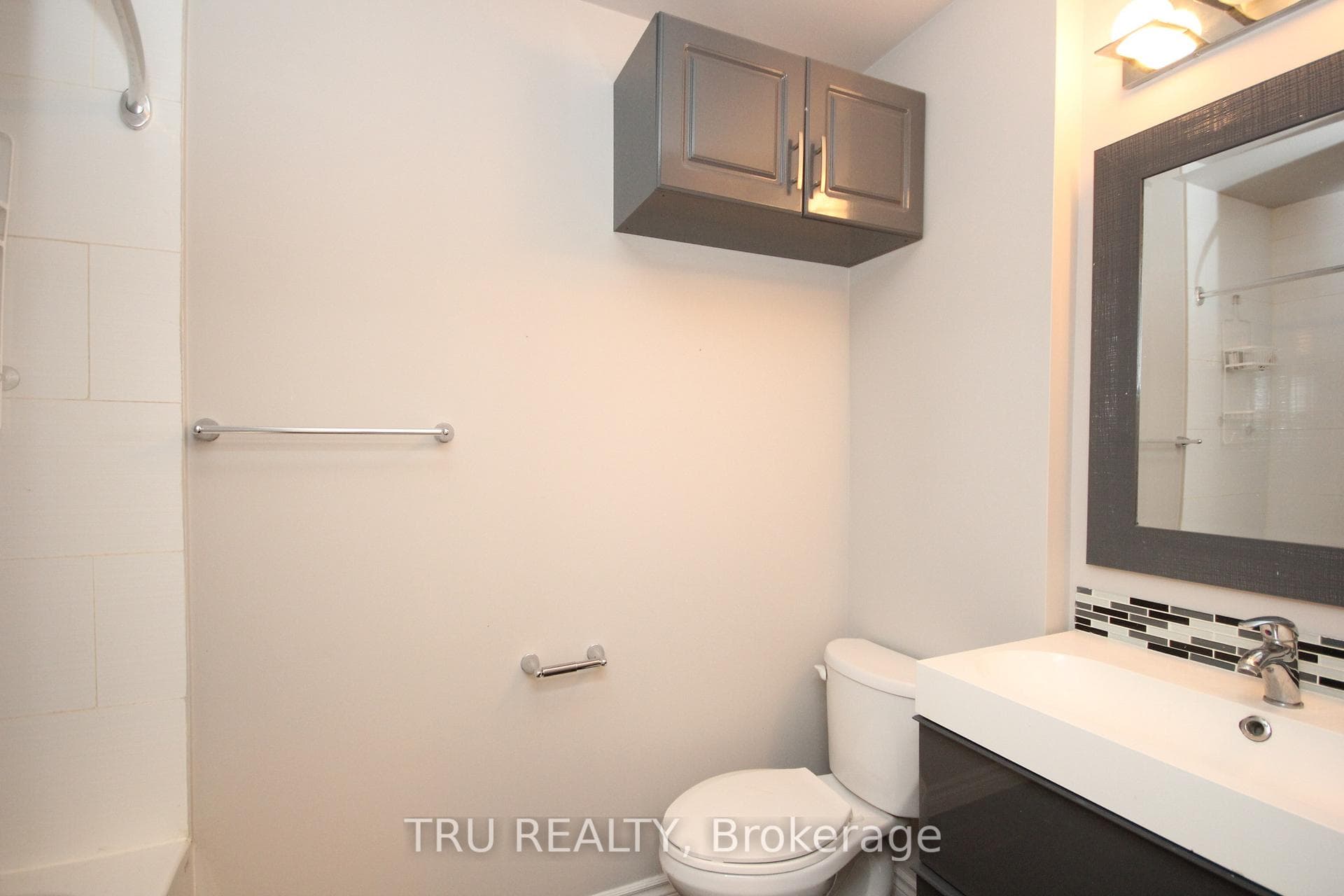 1259 Maitland Avenue Unit A photo 16