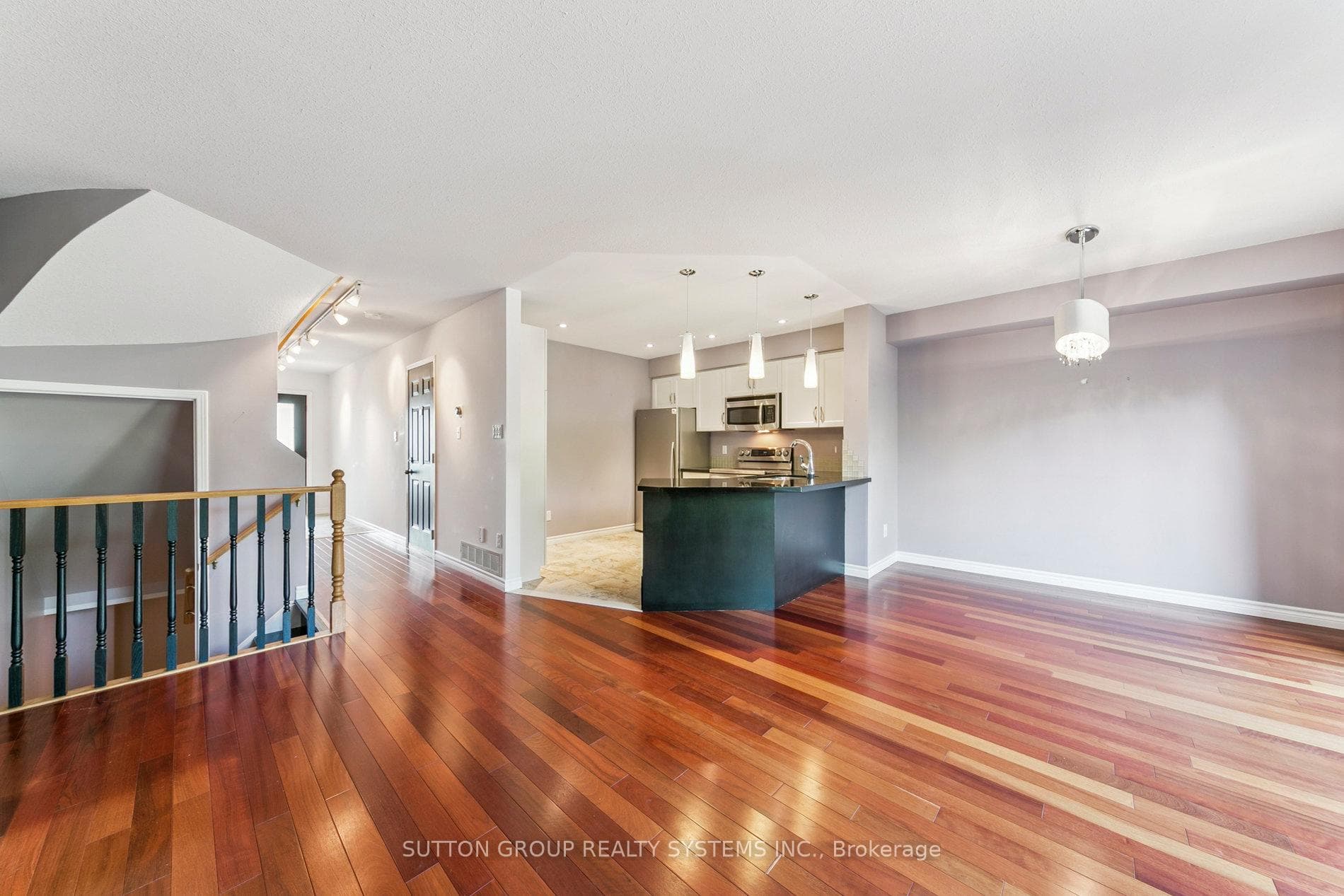 57 Foxborough Drive photo 20