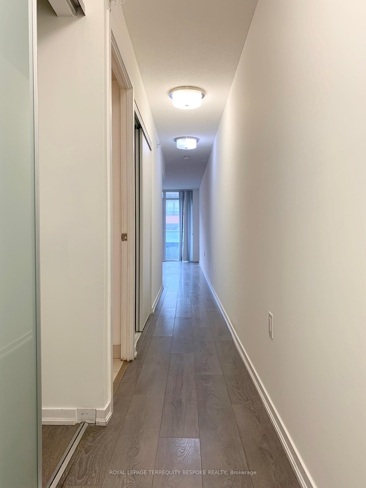 36 Lisgar Street Unit 509E photo 5