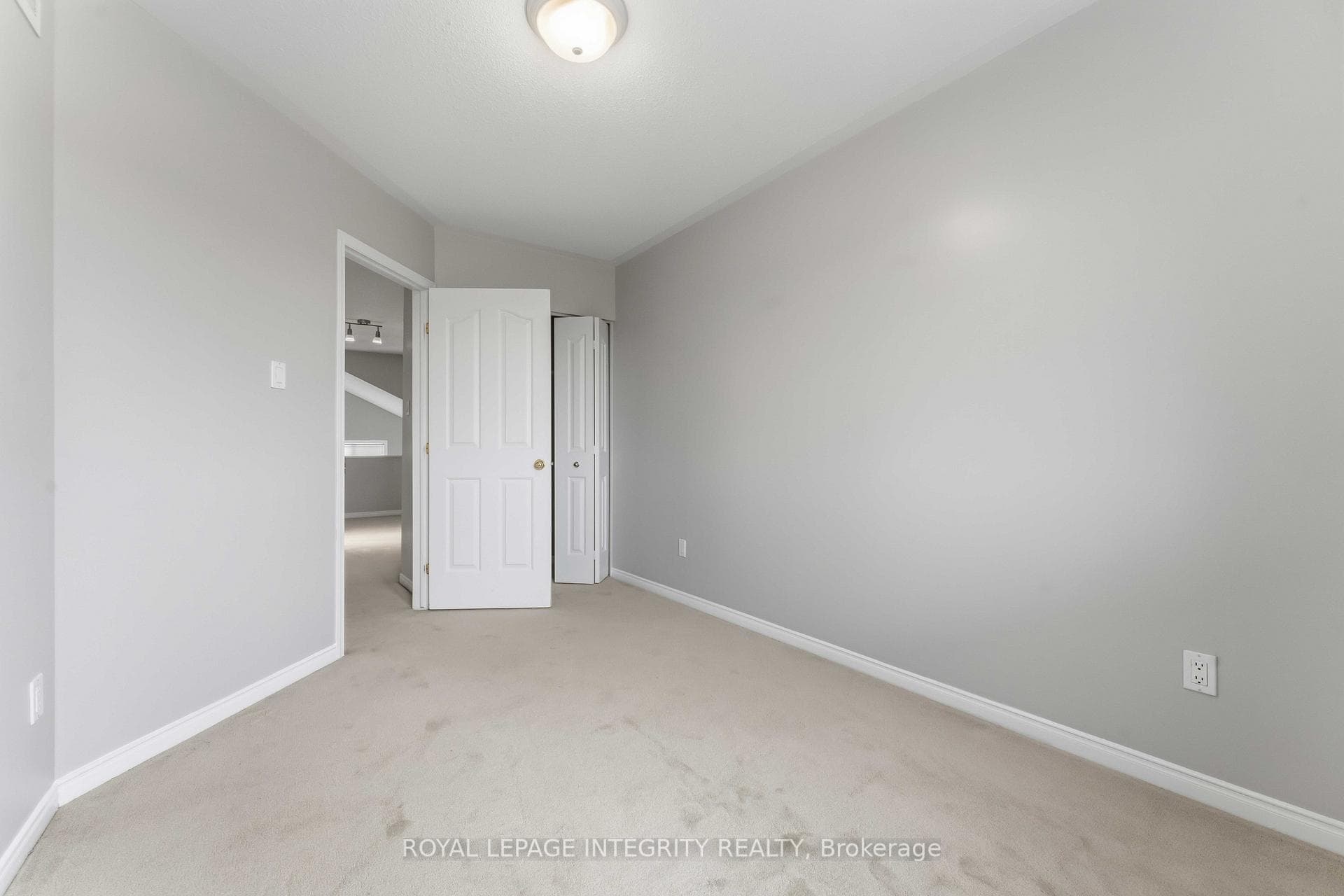 314 Tivoli Private Unit 13 photo 21