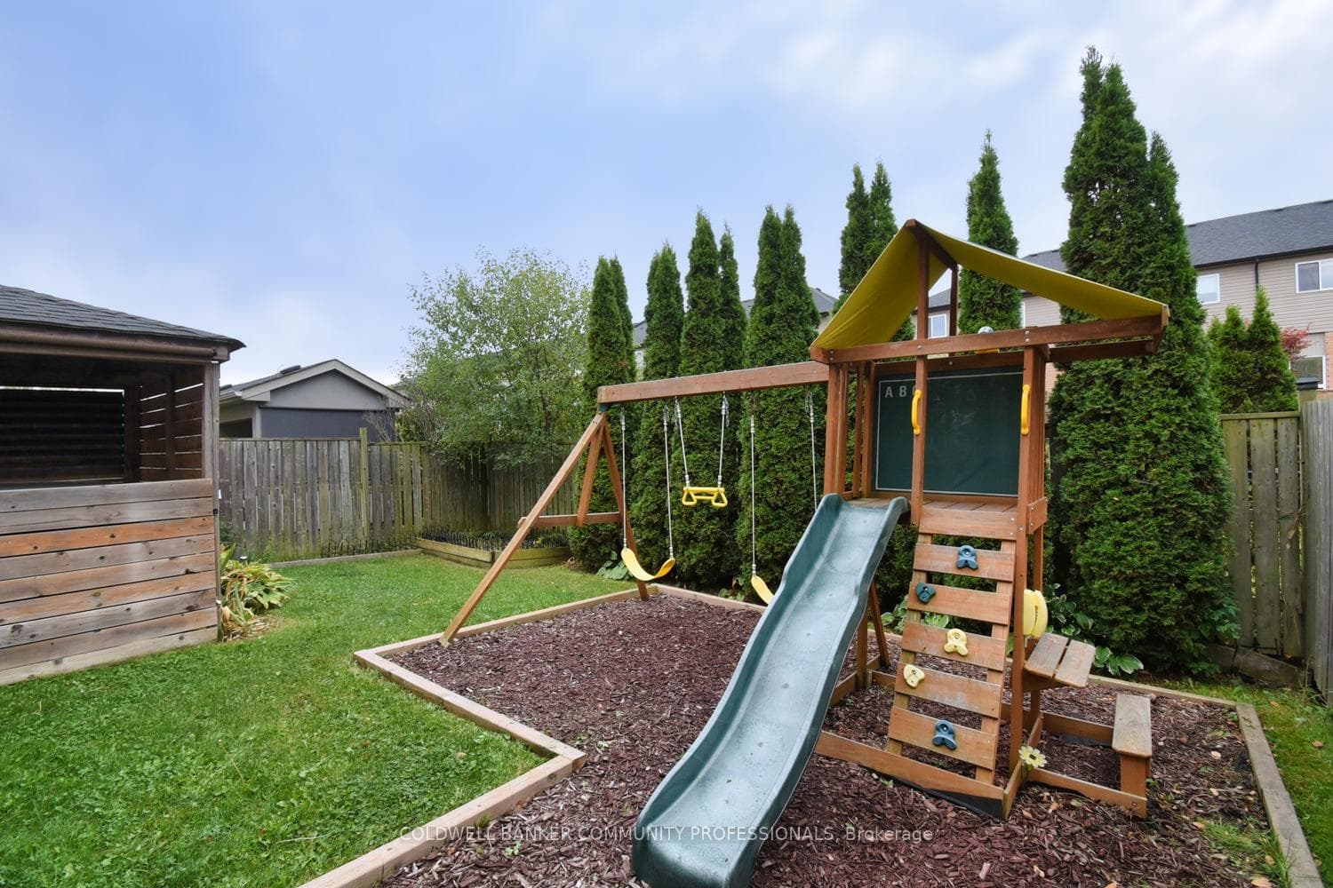 159 Thames Way photo 46