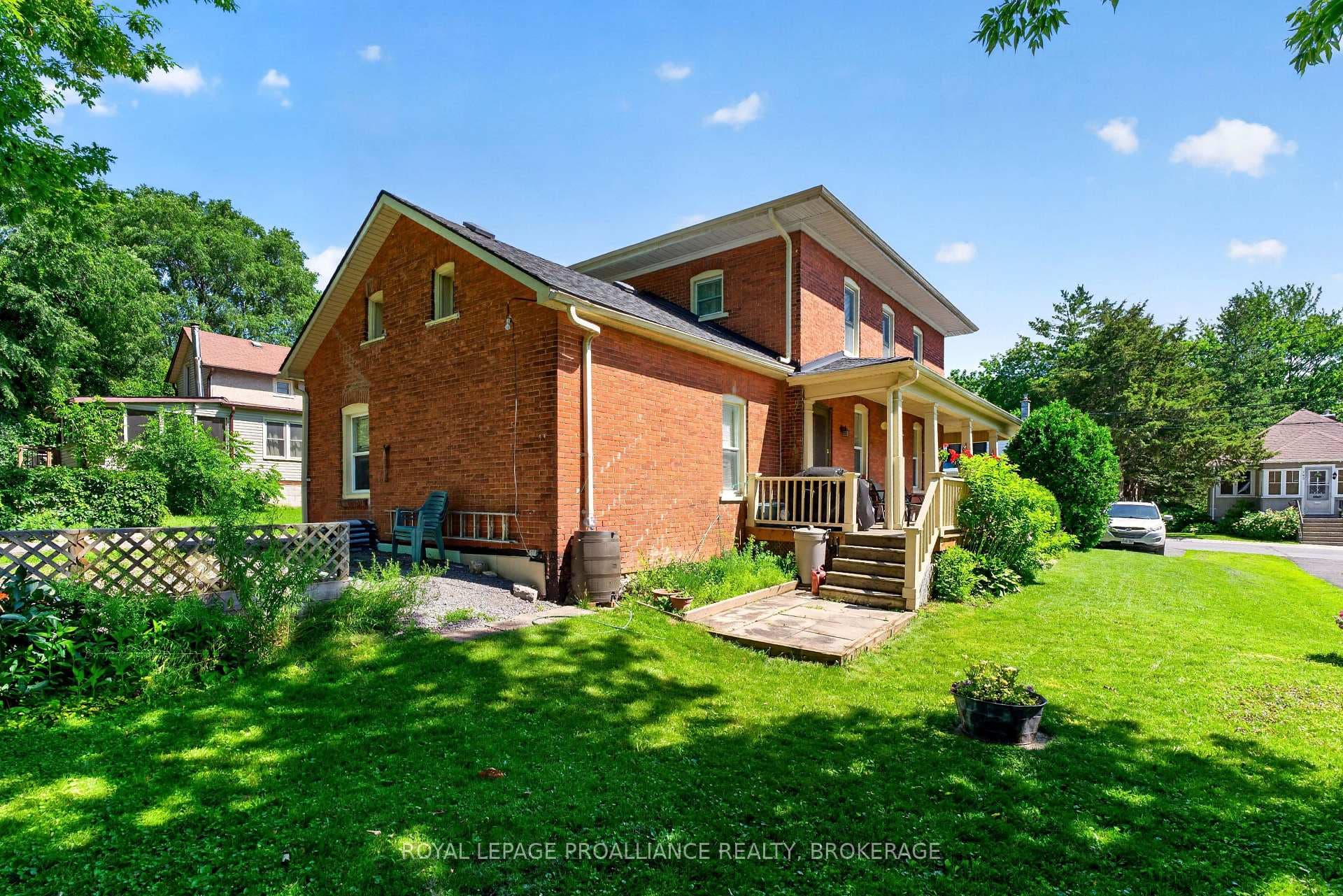 166 Alma Avenue photo 45