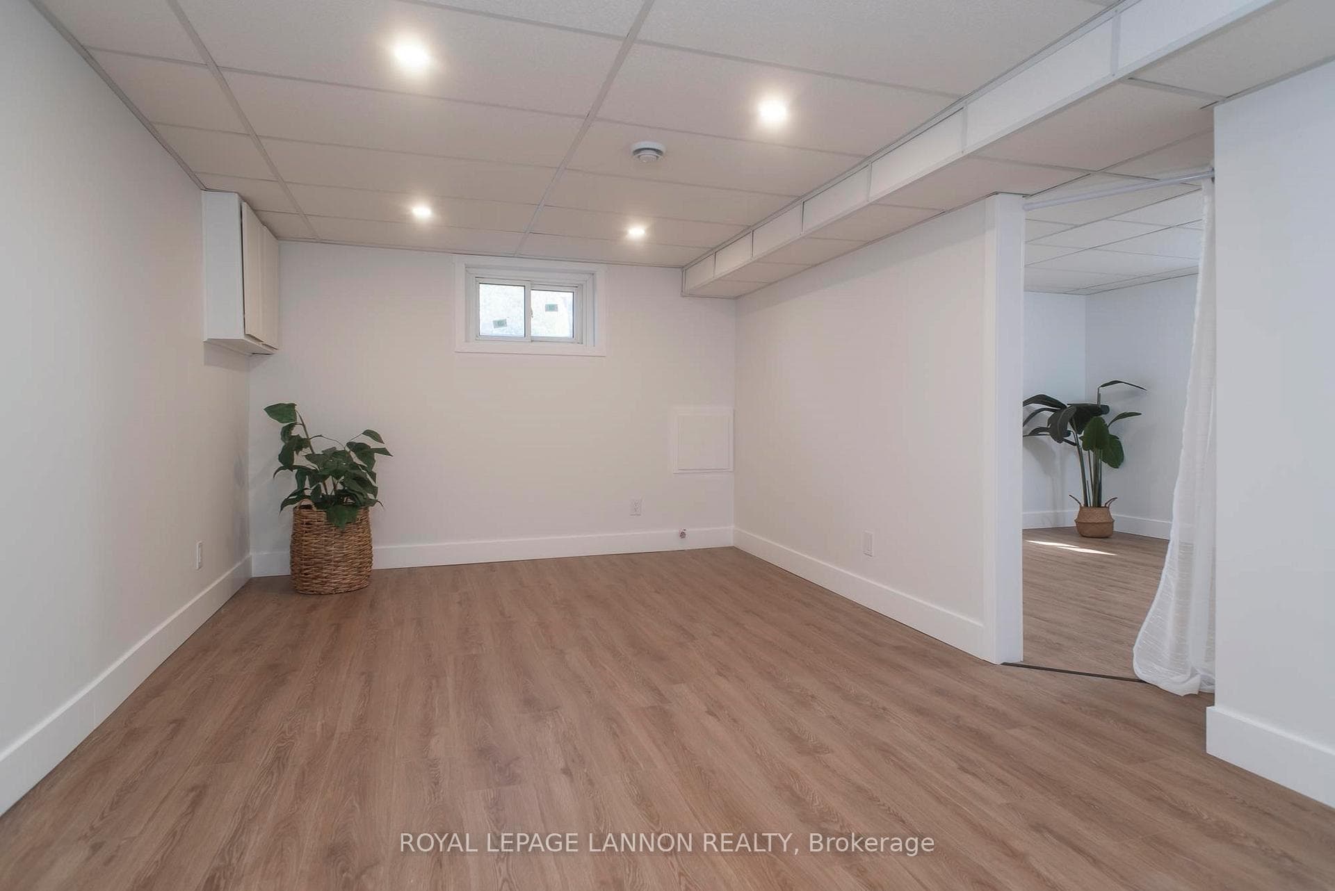 226 High Street photo 37