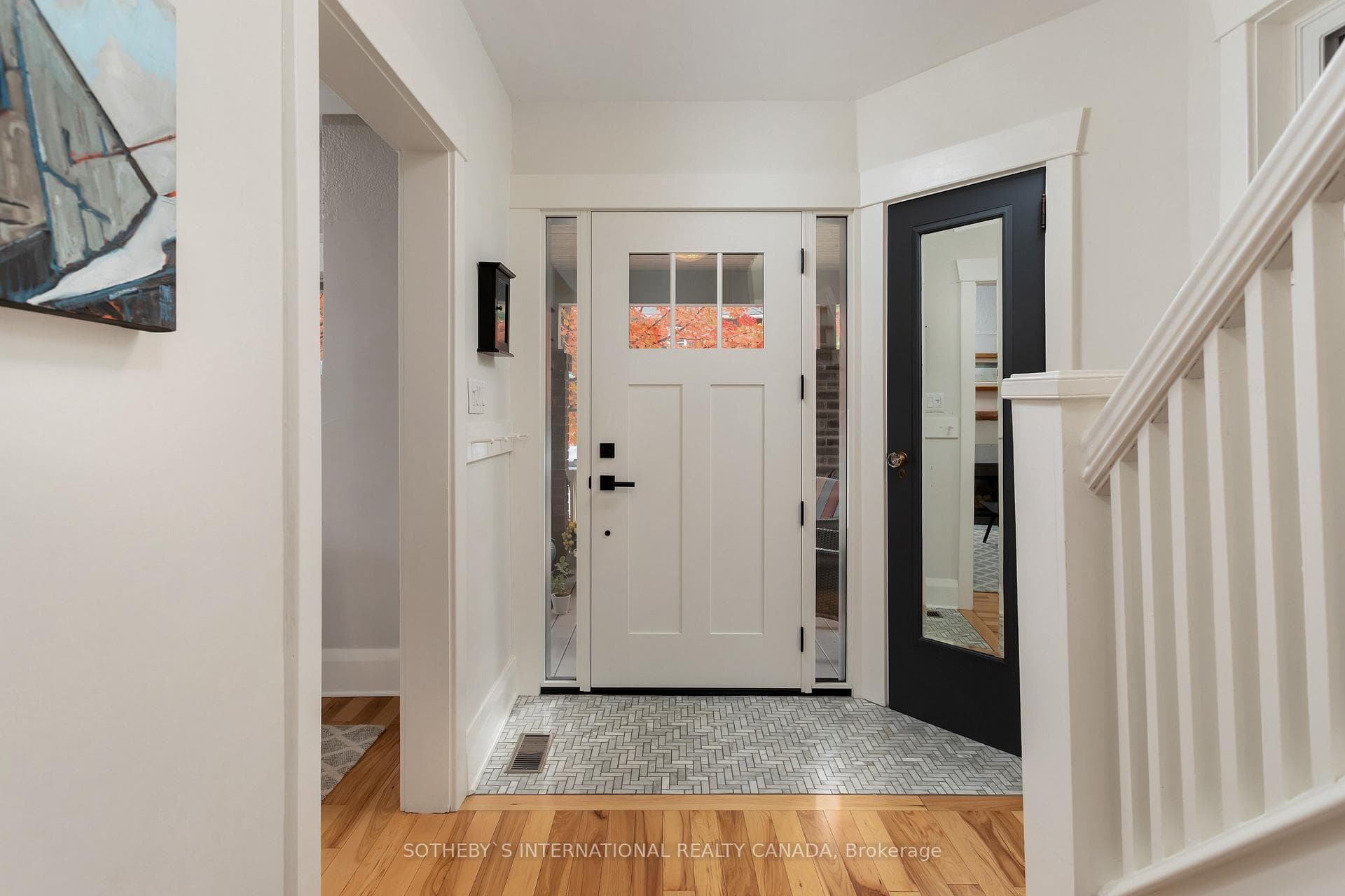 14 Lessard Avenue photo 3