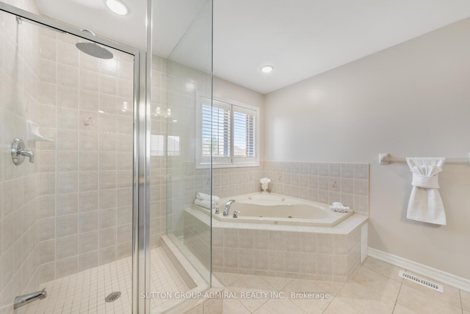 16 Appleview Road photo 23