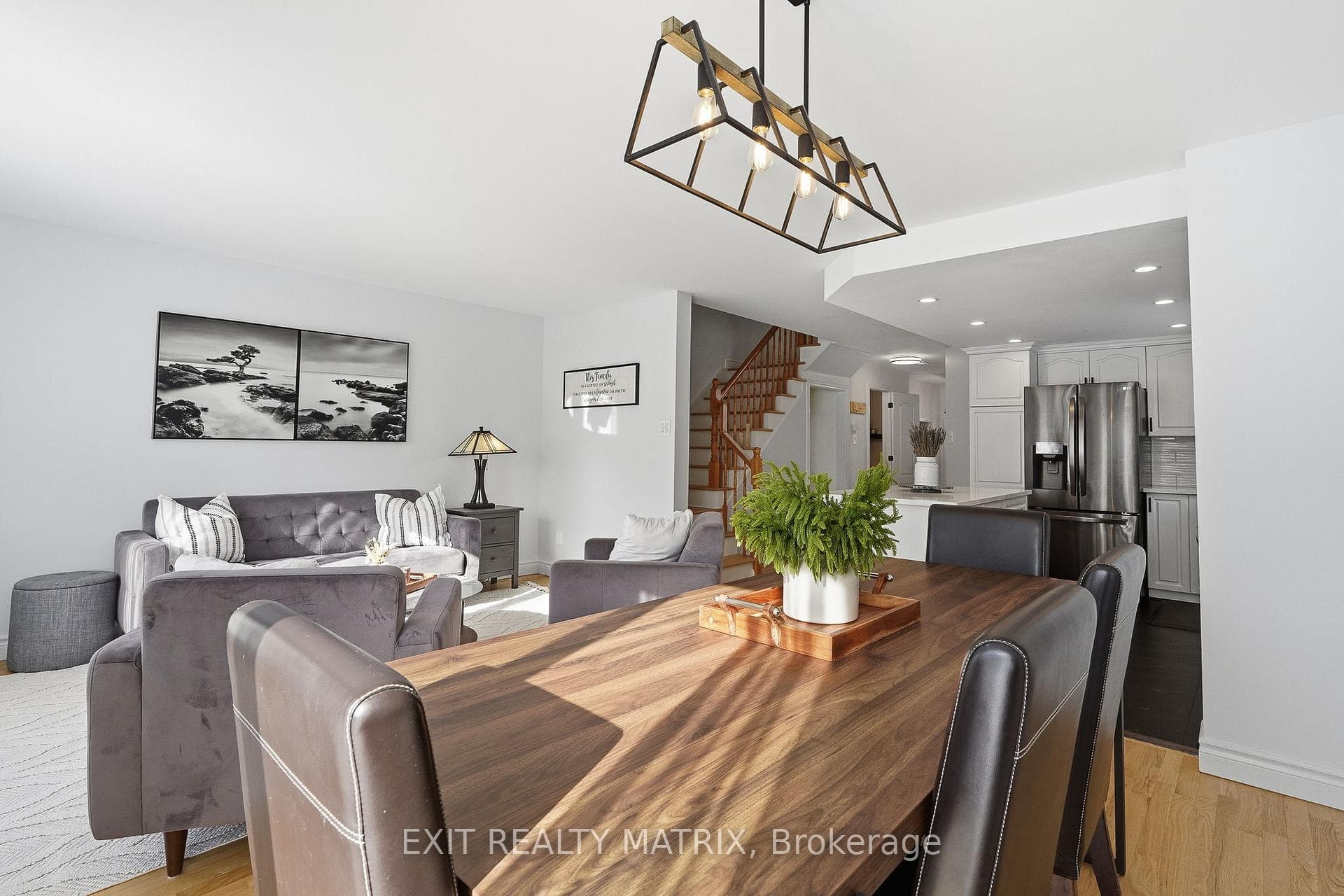 19 Dignard Street photo 10