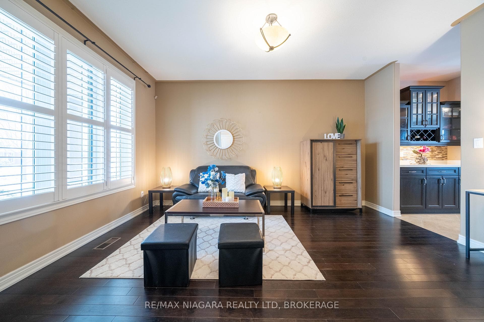 7102 ST MICHAEL Avenue photo 8