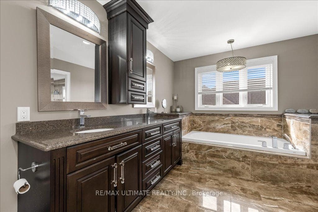 5-Piece Ensuite