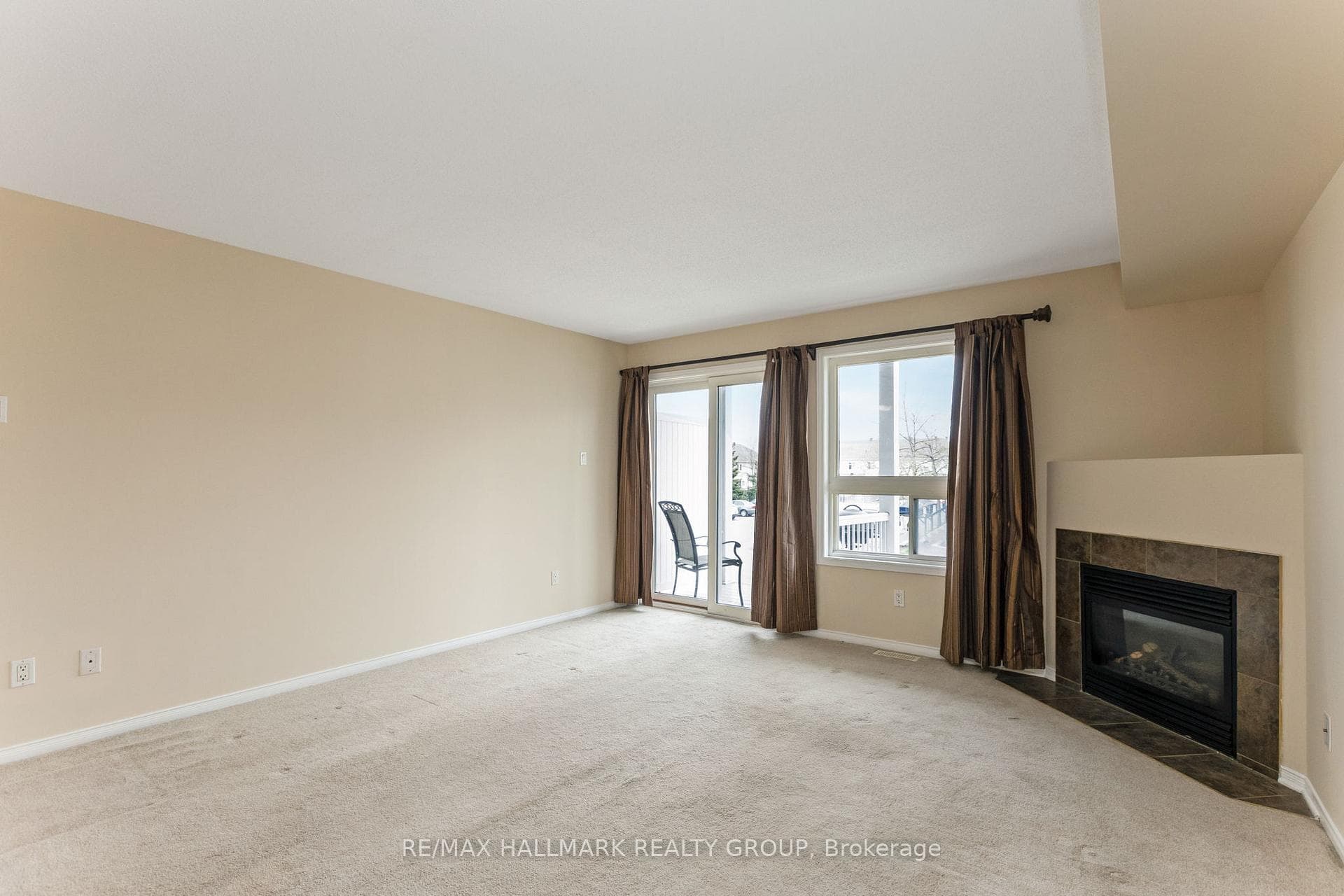 Living Room/Dining Room With Fireplace