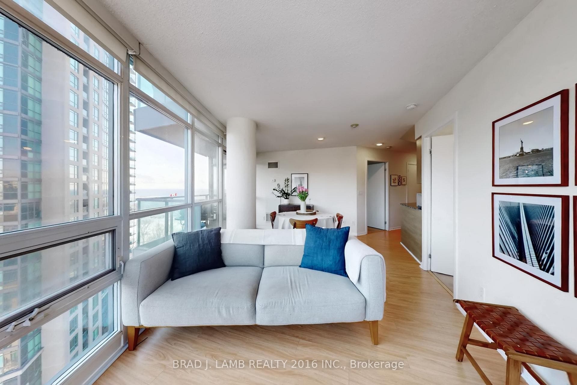231 Fort York Boulevard Unit 1611 photo 30
