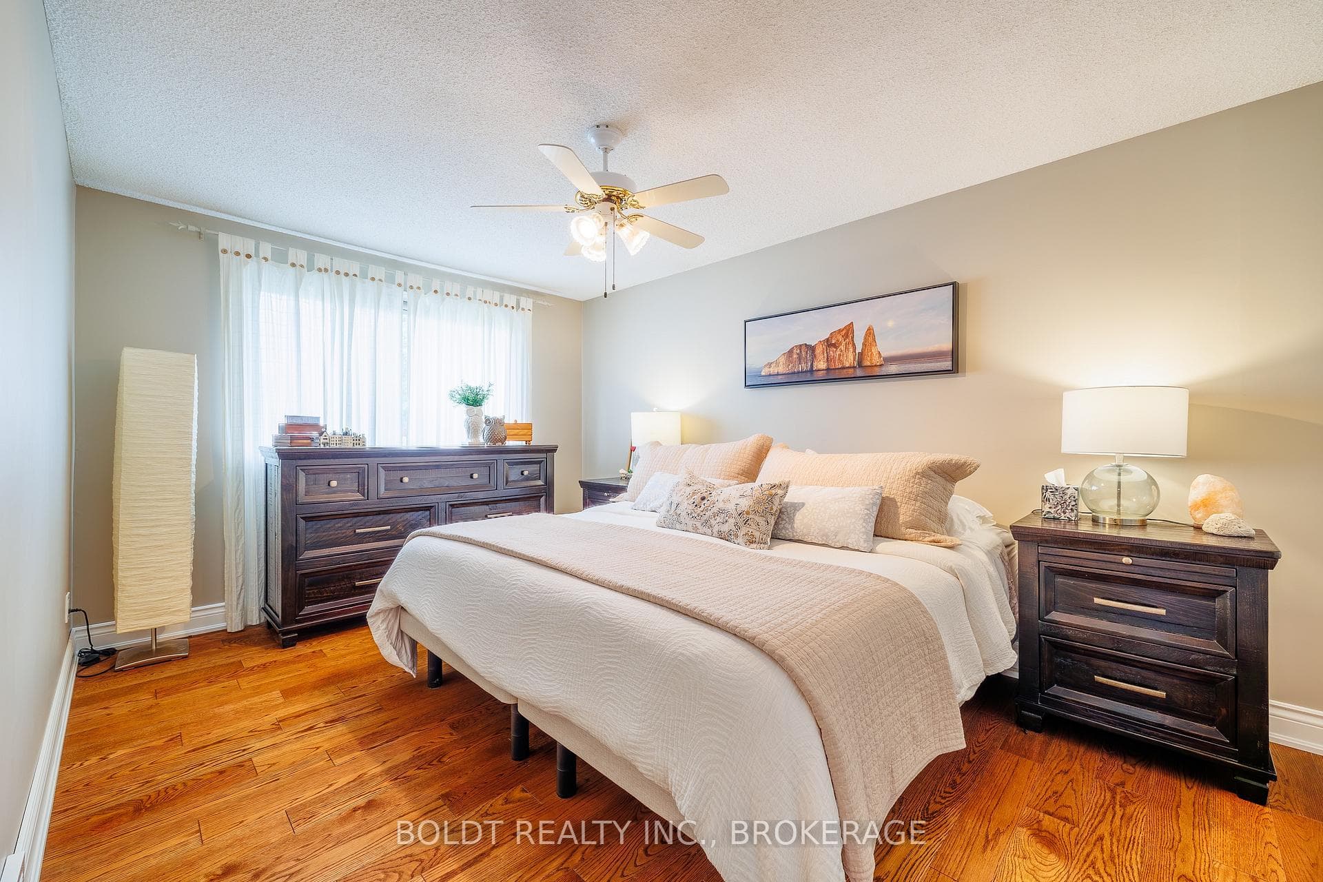 12 Cole Farm Boulevard photo 13