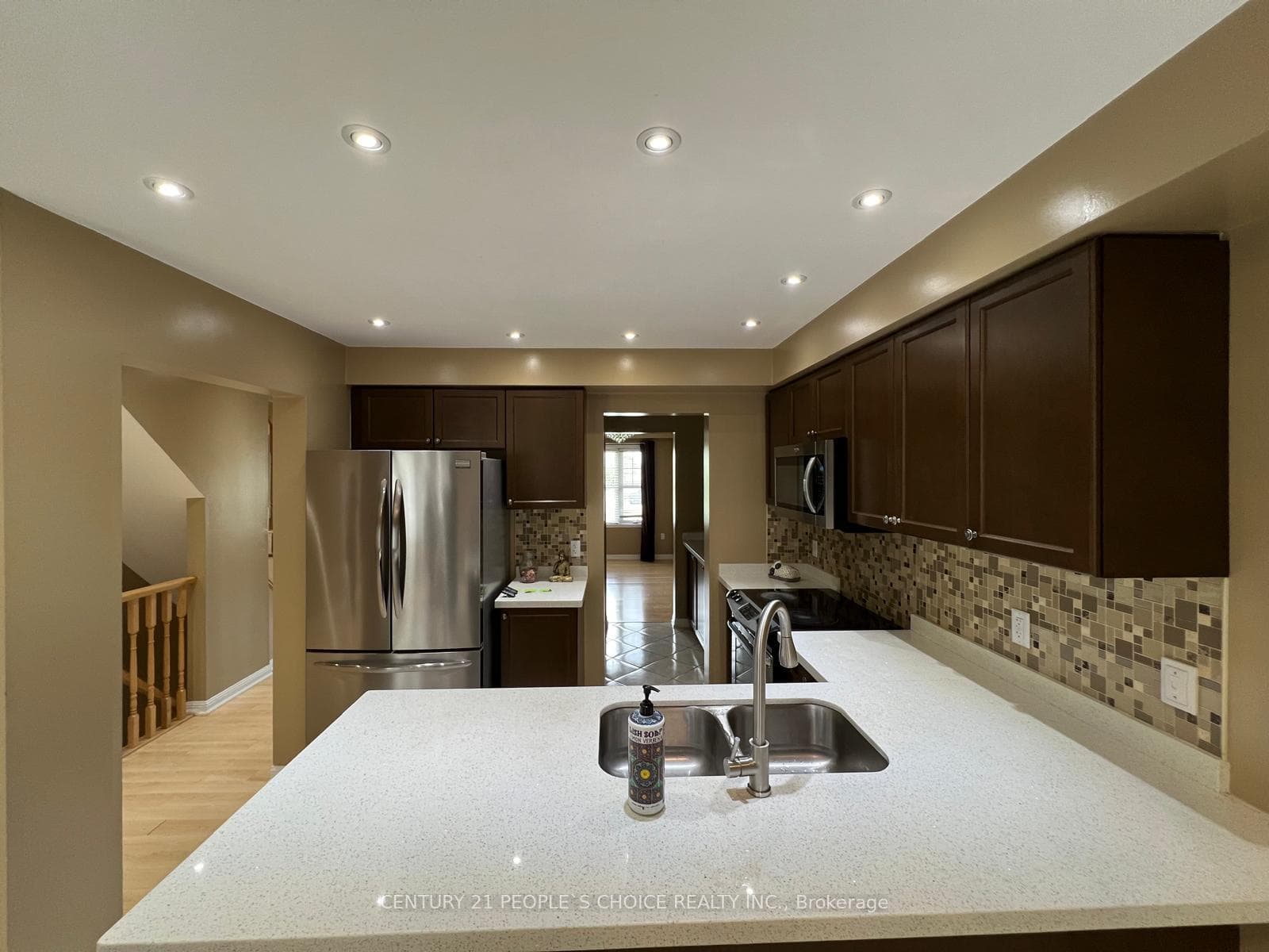 15 Lanternlight Lane photo 8