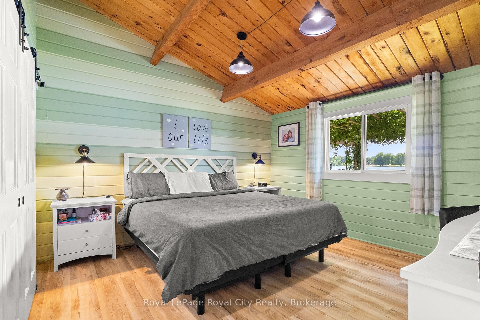 285 Mank Road photo 33