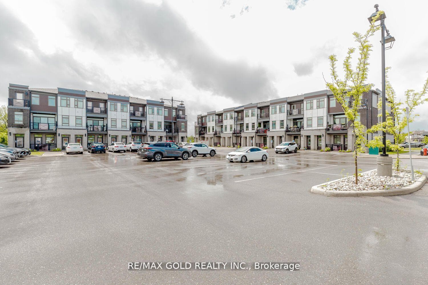155 Thomas Slee Drive Unit 1E photo 28