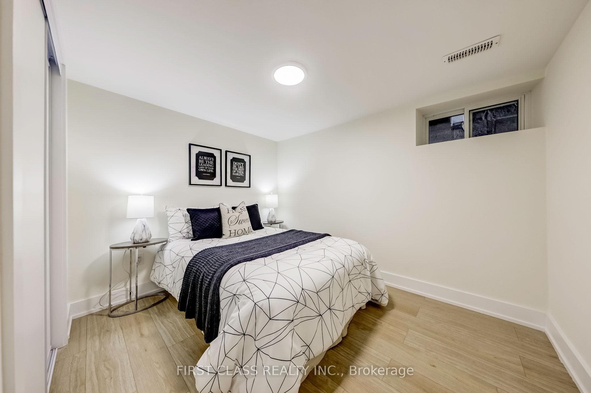 226 Winona Drive photo 29
