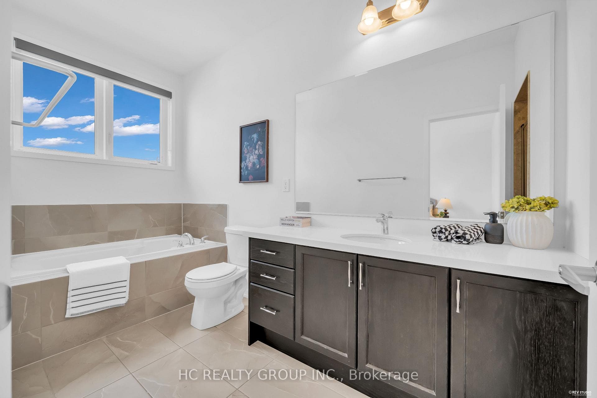 95 Crimson Forest Drive photo 13