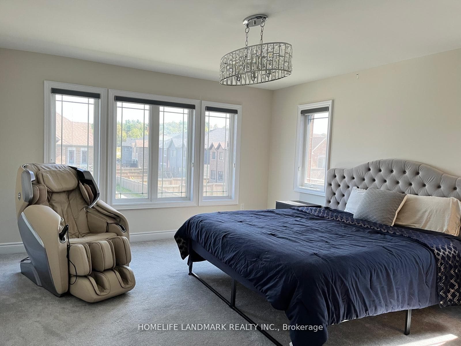 43 Lorne Thomas Place photo 16