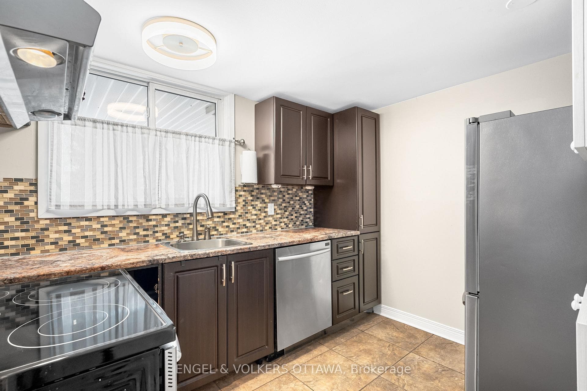 6532 Bilberry Drive Unit 109 photo 12