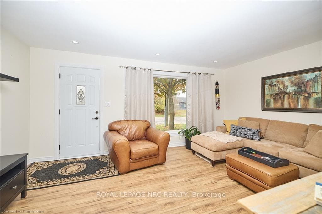 112 Morgan Avenue Unit 6 photo 6