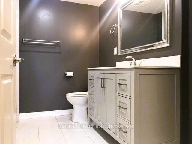 298 Jarvis Street Unit 408 photo 13