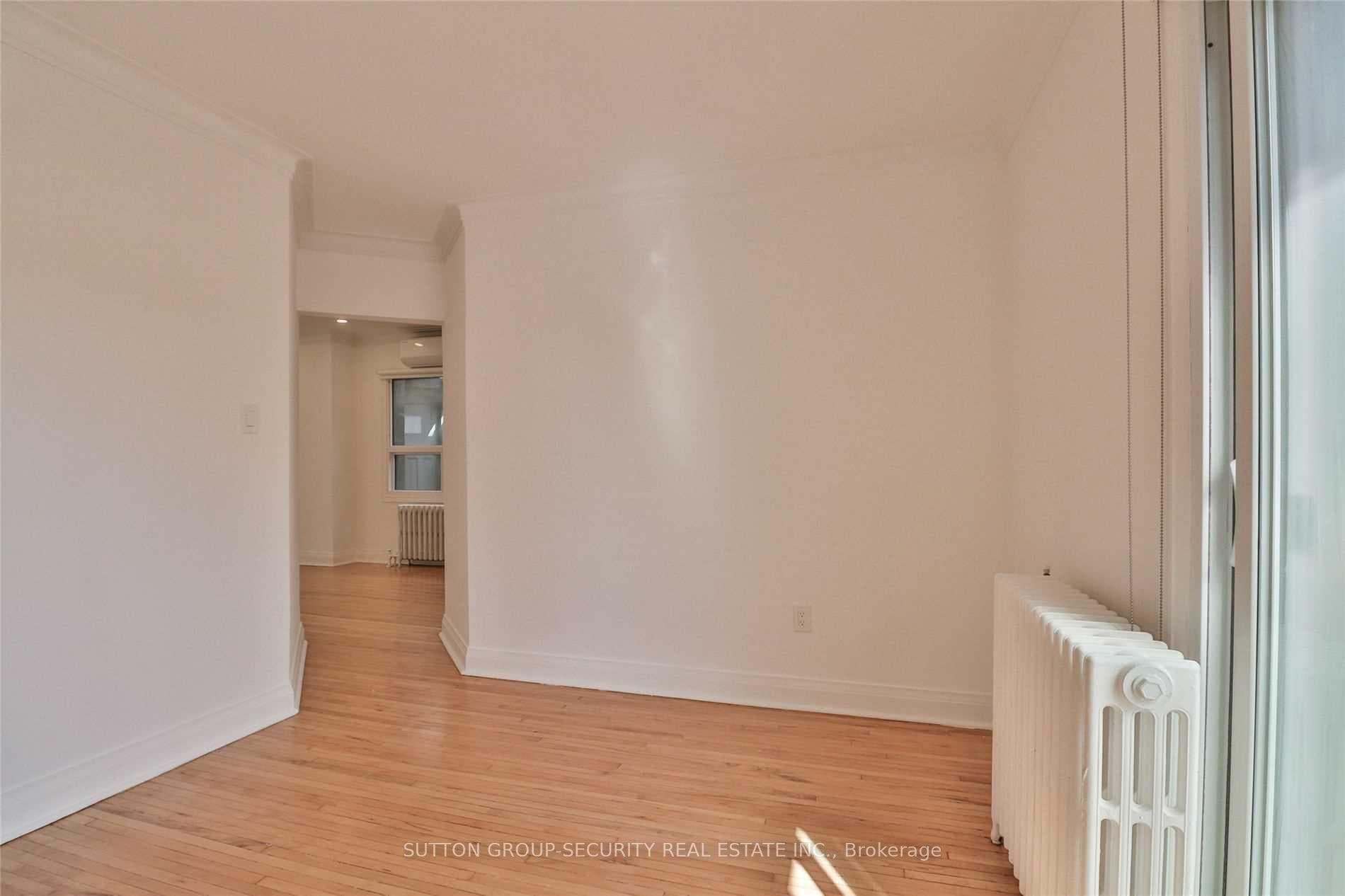 3317 Lake Shore Boulevard Unit 2 photo 16