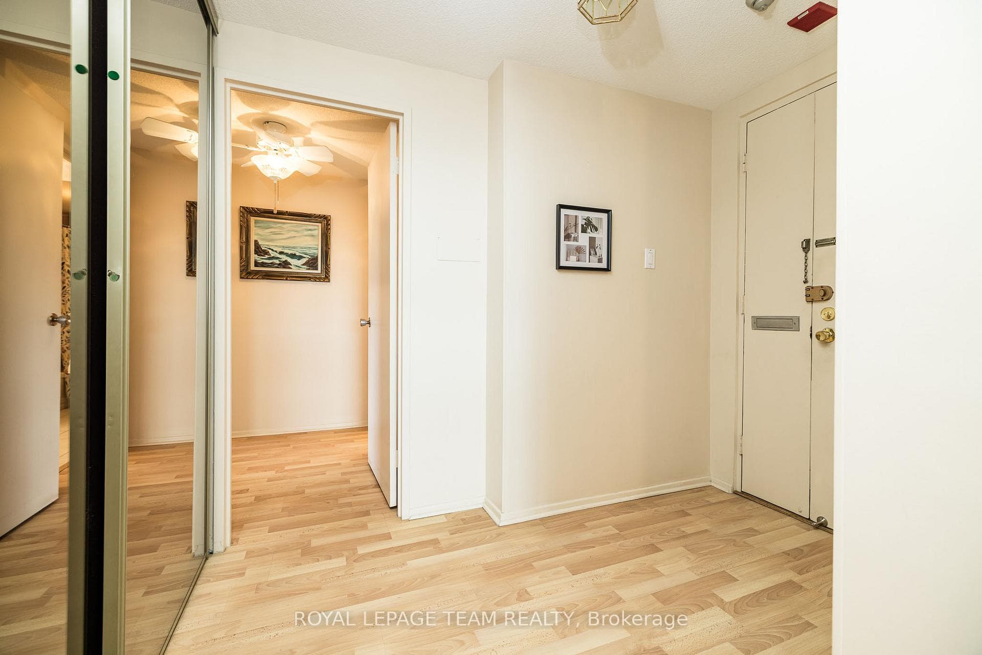 1356 Meadowlands Drive Unit 701 photo 18