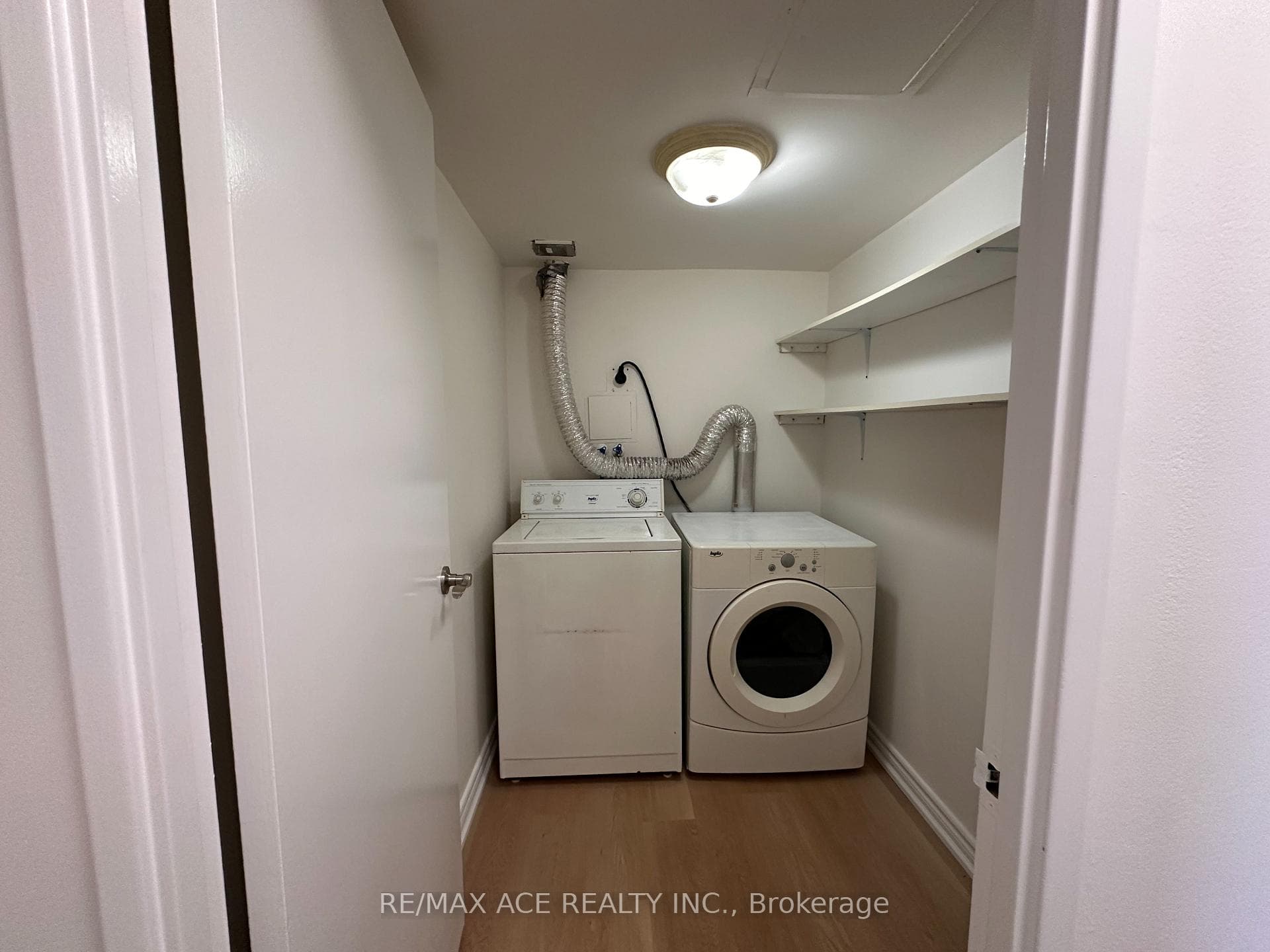 25 Sunrise Avenue Unit 506 photo 10