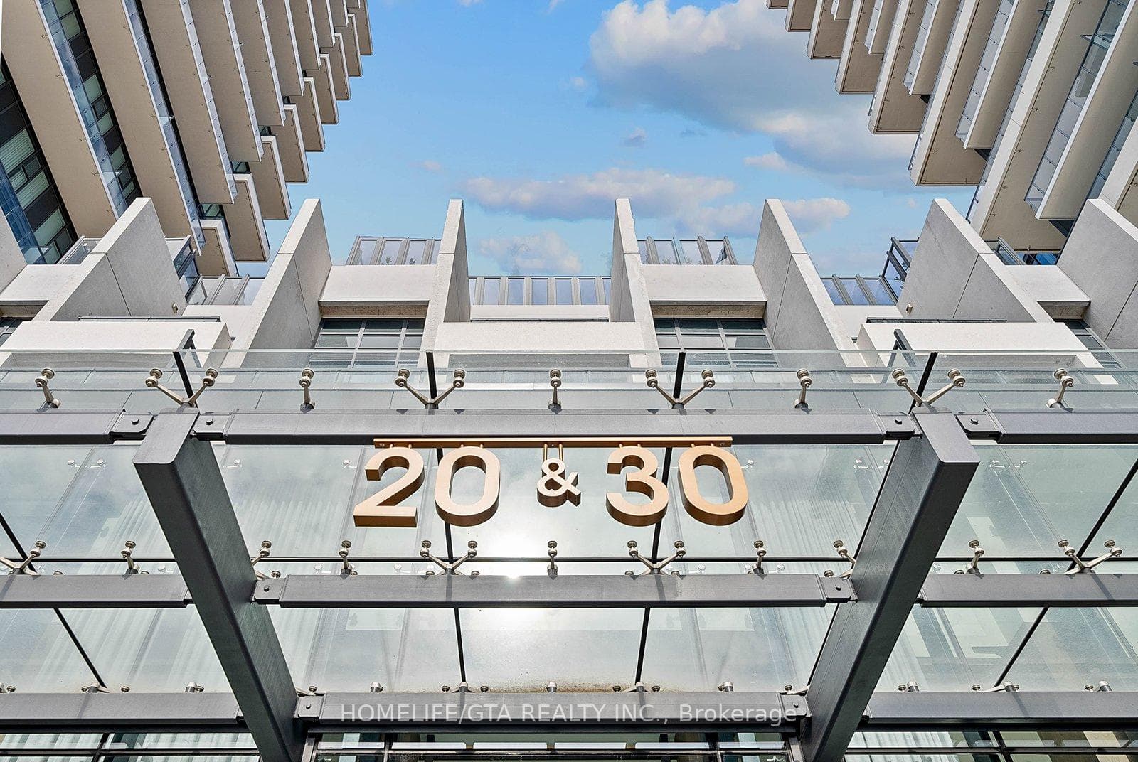 30 Inn On The Park Drive Unit 1301 photo 4