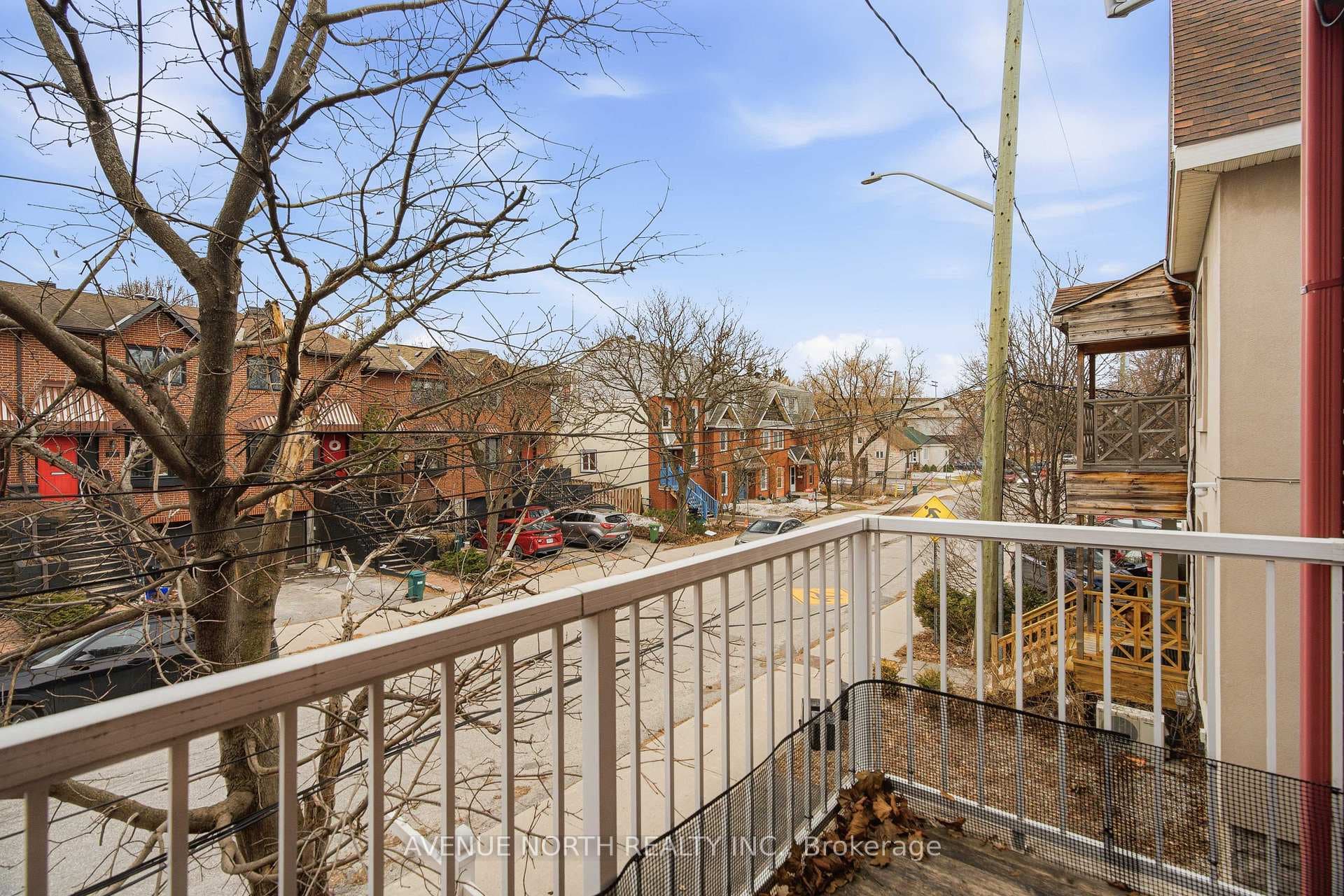 101 Templeton Street photo 43