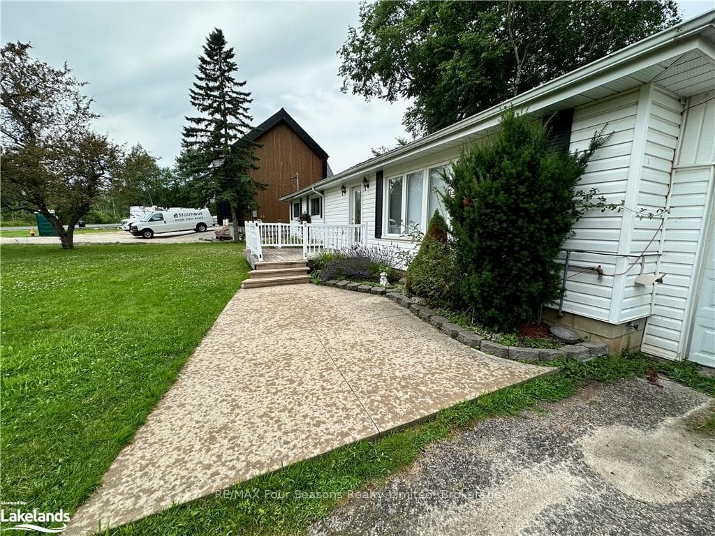 47 BROADVIEW Street photo 4
