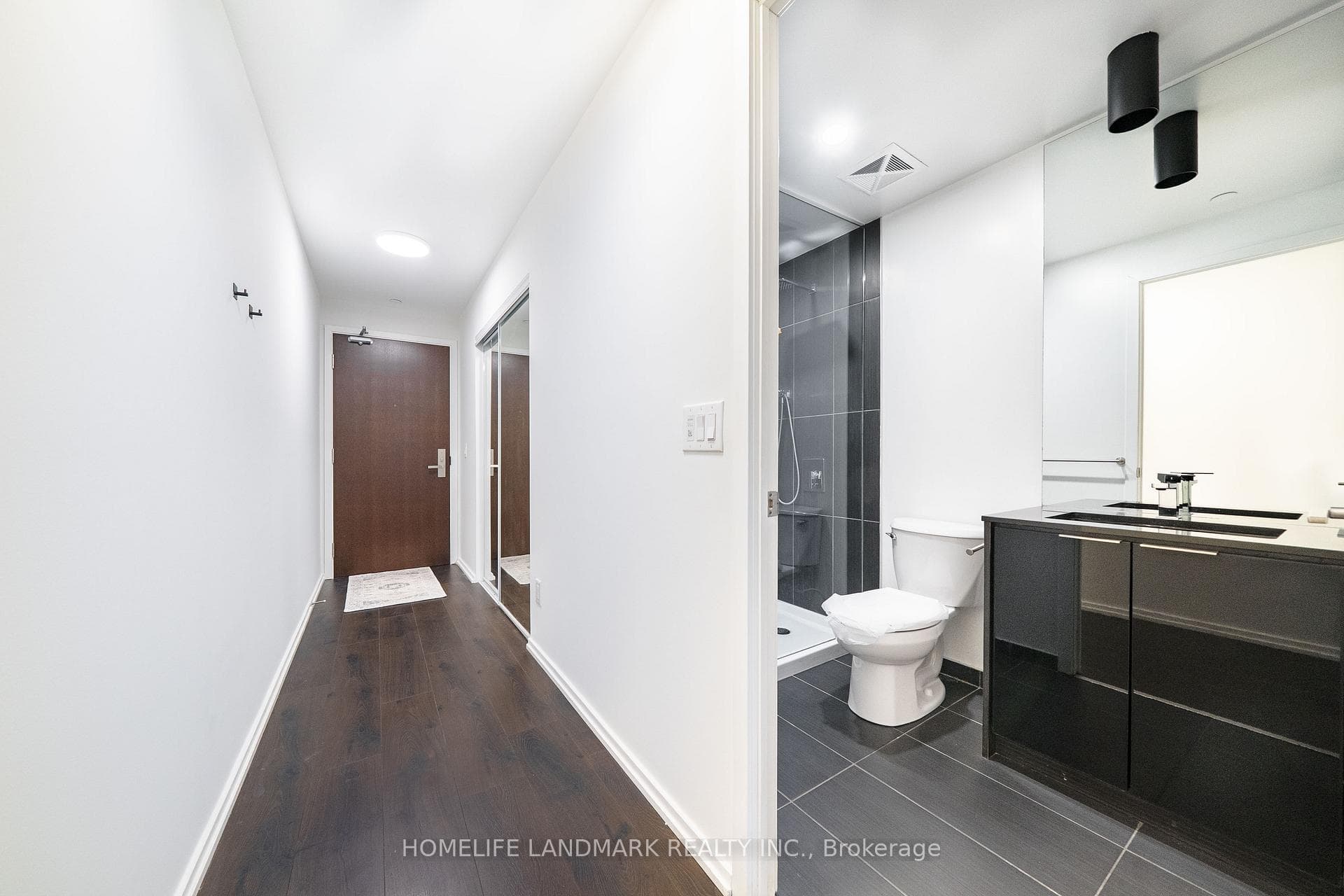 70 Temperance Street Unit 1611 photo 3