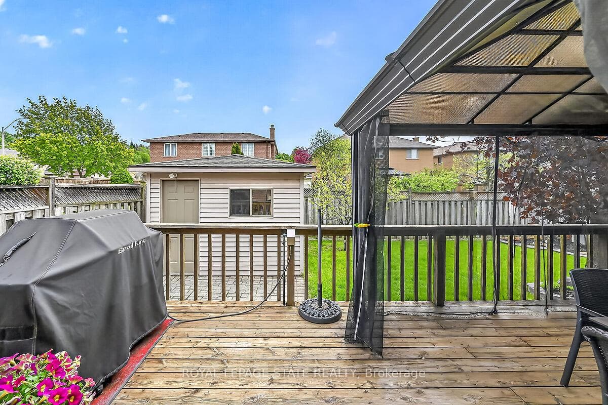 15 Gabriele Court photo 34