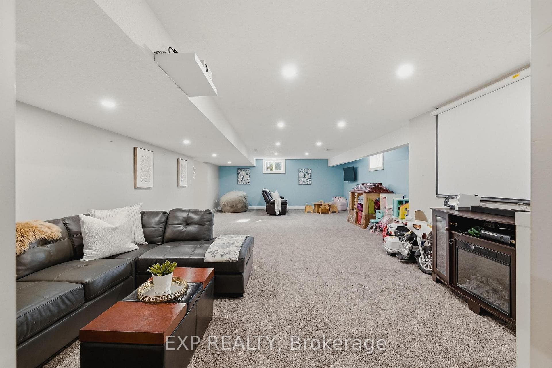 236 Burford Delhi Townline Road photo 28