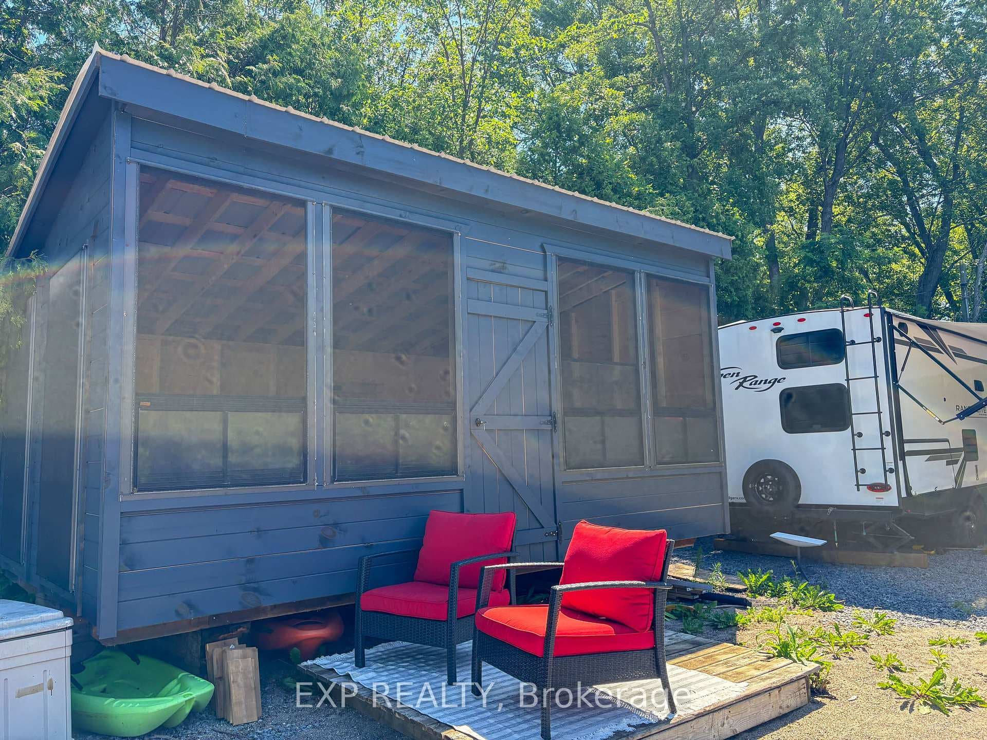 3 season bunkie
