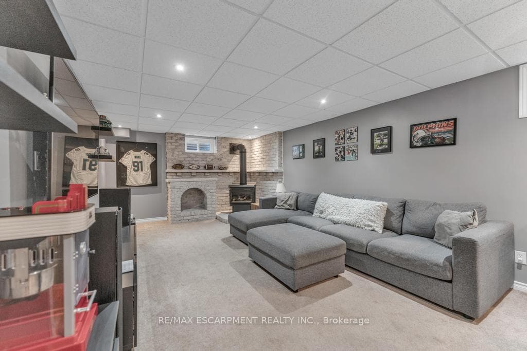 14 Greening Avenue photo 21