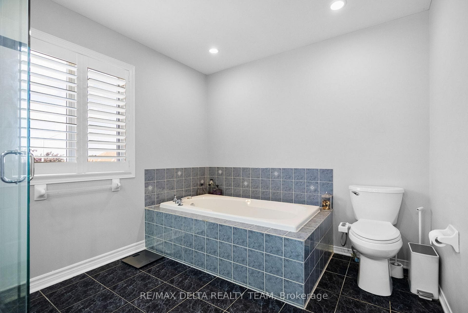 2845 HANK RIVERS Drive photo 23