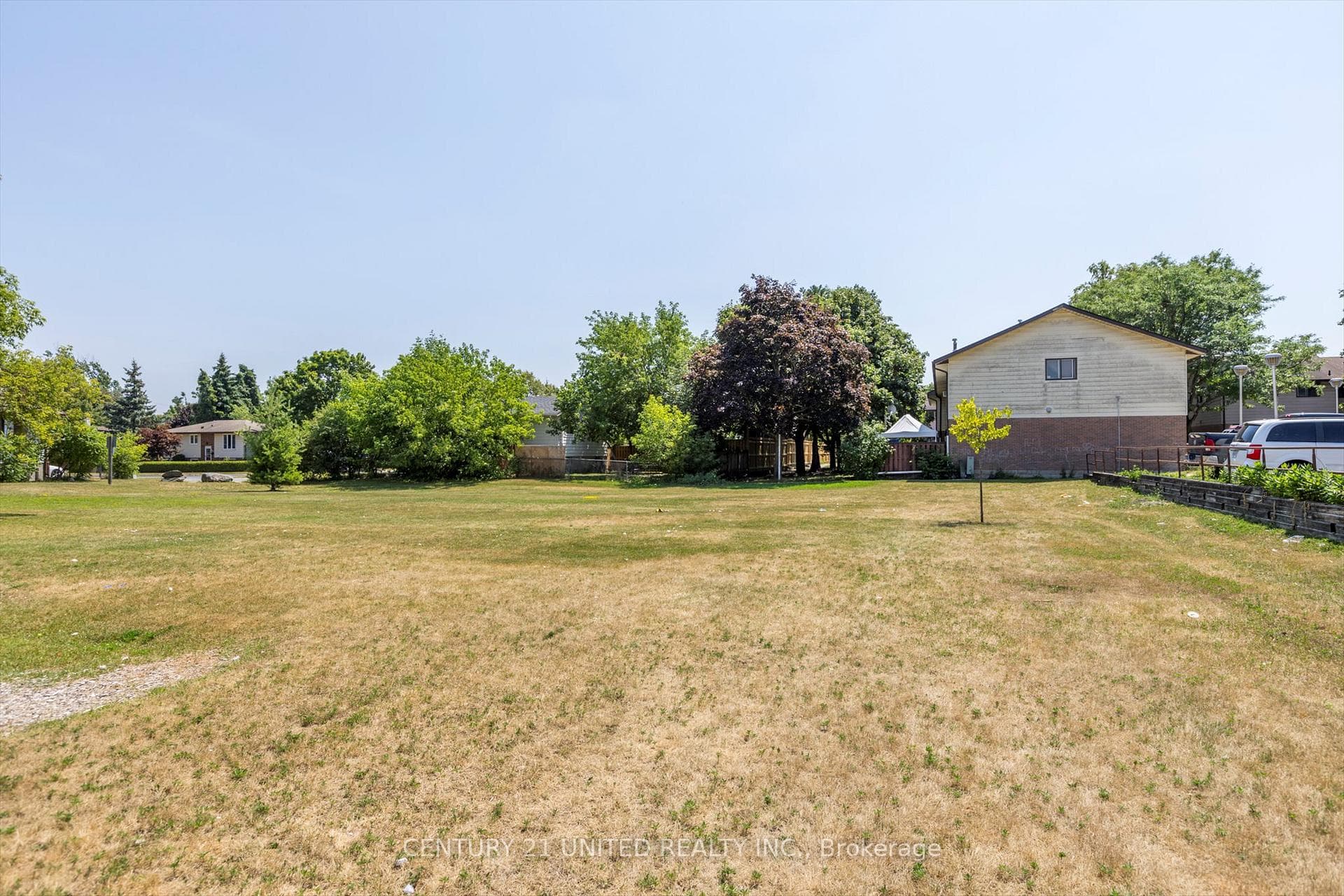 819 Cameron Street photo 50