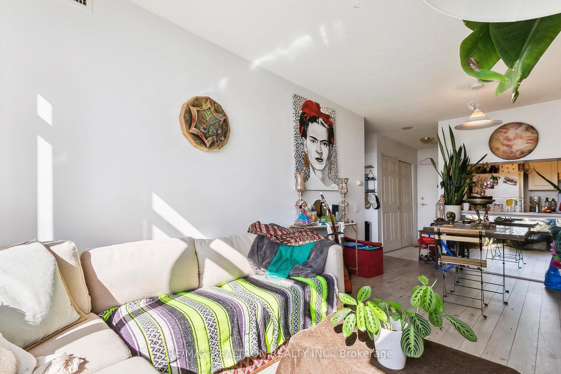 8 Hillcrest Avenue Unit 3002 photo 12