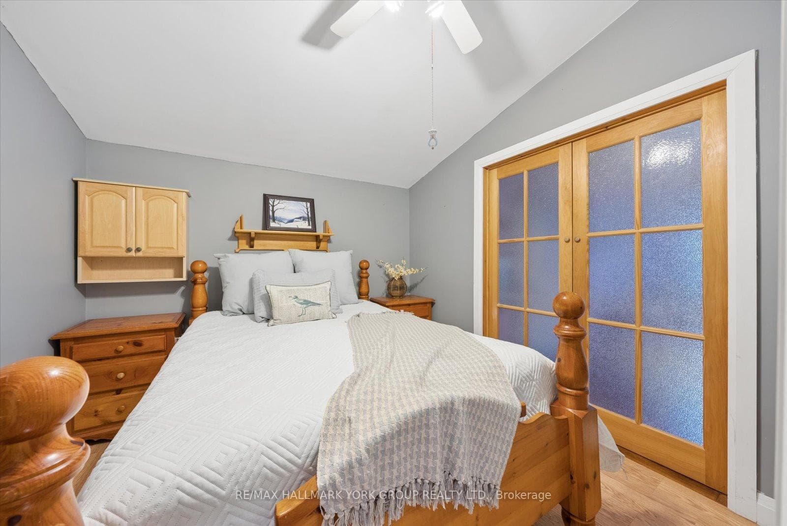 836 Crescent Beach Road photo 19